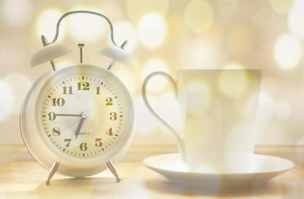 美顔器のコードレス充電にかかる時間はどのくらい？