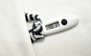 シミ改善に効果的な美白美容機器の併用方法は？