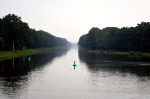 頬のたるみ引き上げに効果的なEMSとは？