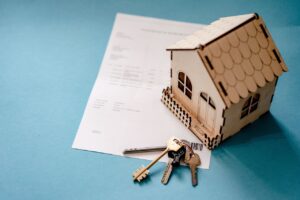 美容機器を使った自宅ケアでシミを改善する方法は？